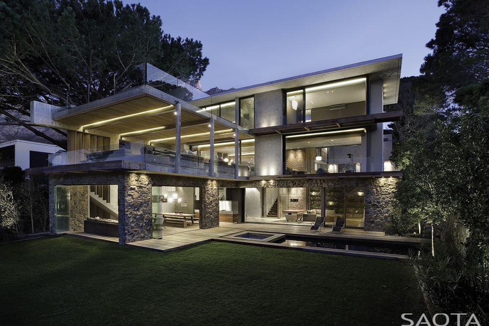 Top_50_Modern_House_Designs_Ever_Built_featured_on_architecture_beast_30