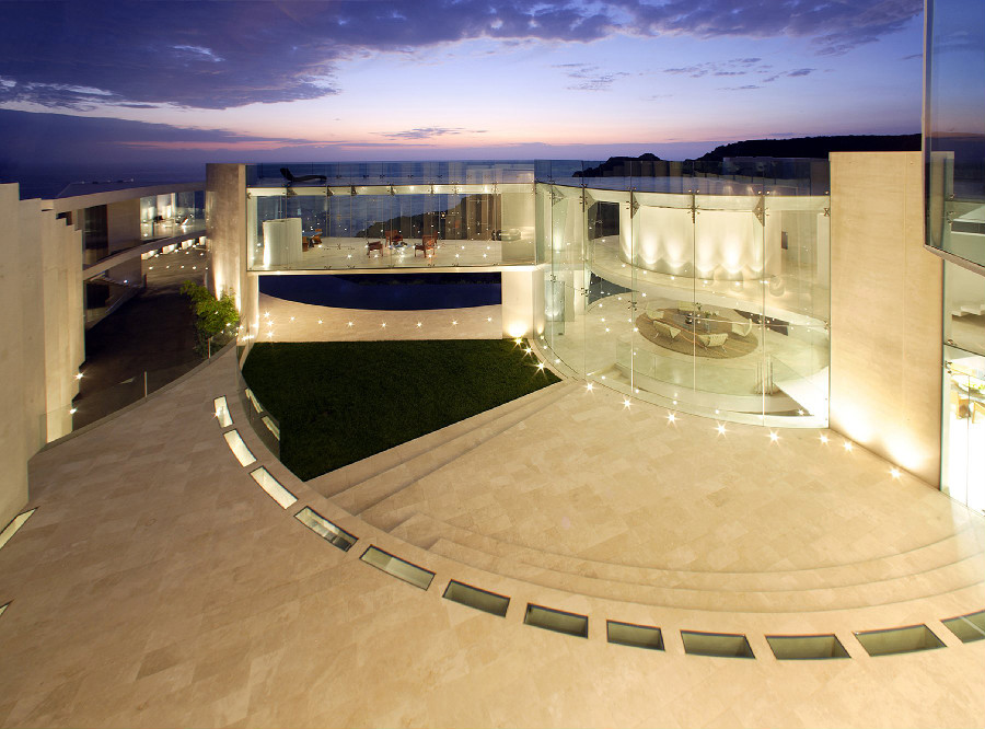 Top_50_Modern_House_Designs_Ever_Built_featured_on_architecture_beast_45